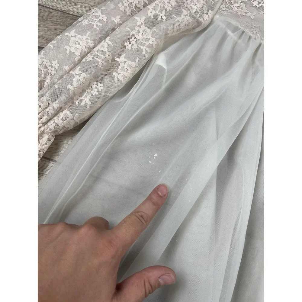 VTG ILGWU Robe‎ Women's Size 36 White with Soft Pink Lace Chiffon Sheer Peignoir